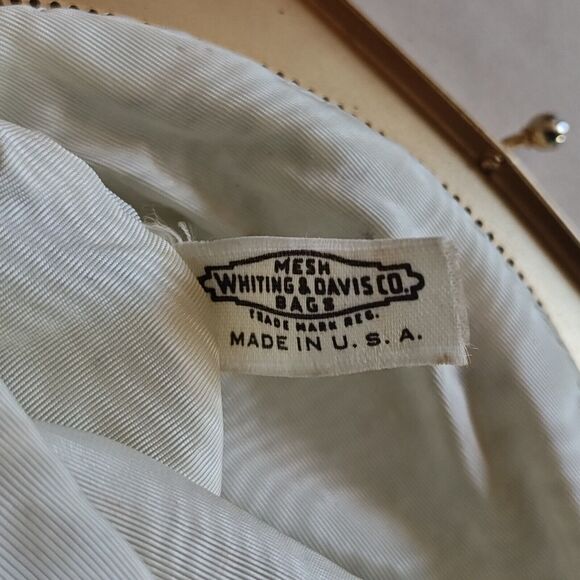 VTG Whiting And Davis White Metal Mesh Bag Kiss Lock Lined Chain Cross Body - Picture 7 of 9